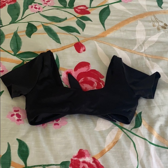 Solid and Striped Vanessa Top NWOT - Picture 4 of 4